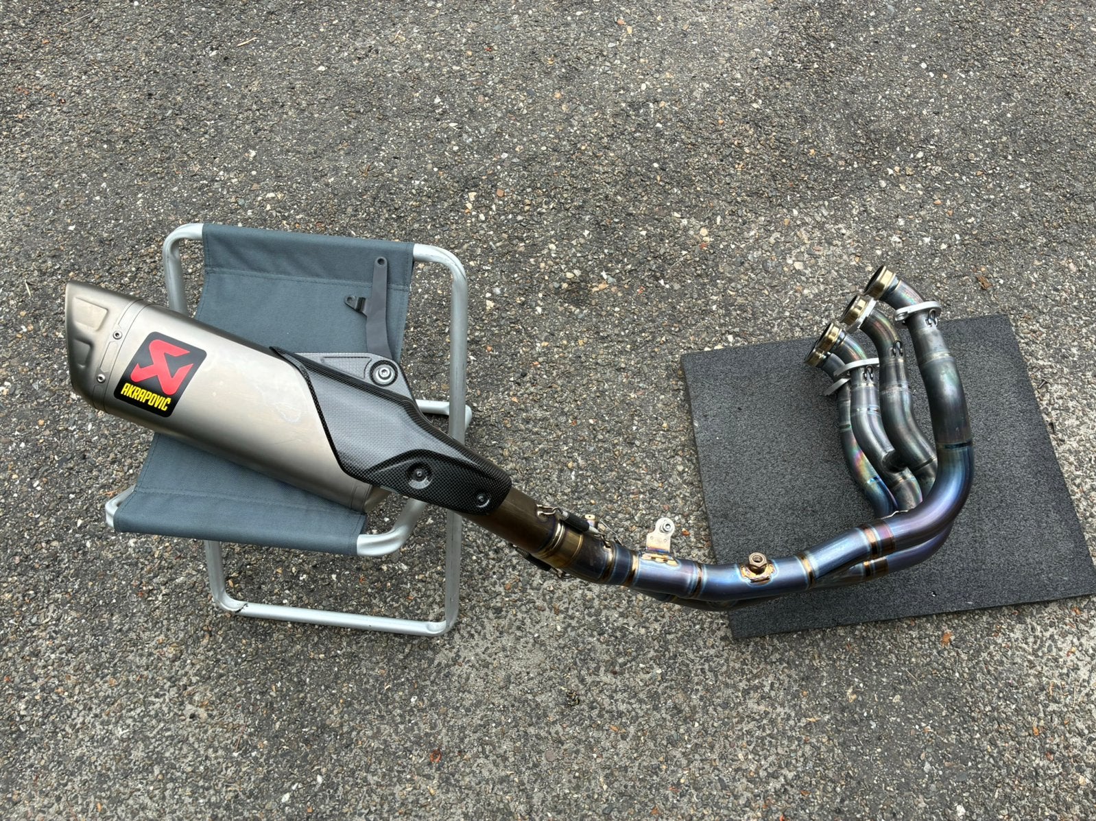 Akrapovic Evolution titanium racesysteem tbv R1 2015-2026, Ophalen of Verzenden, Gebruikt