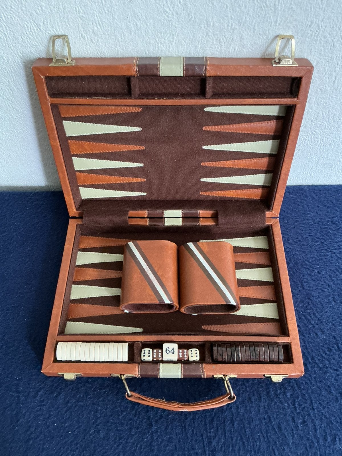 Backgammon reisspel, Ophalen of Verzenden, Zo goed als nieuw, Reisspel
