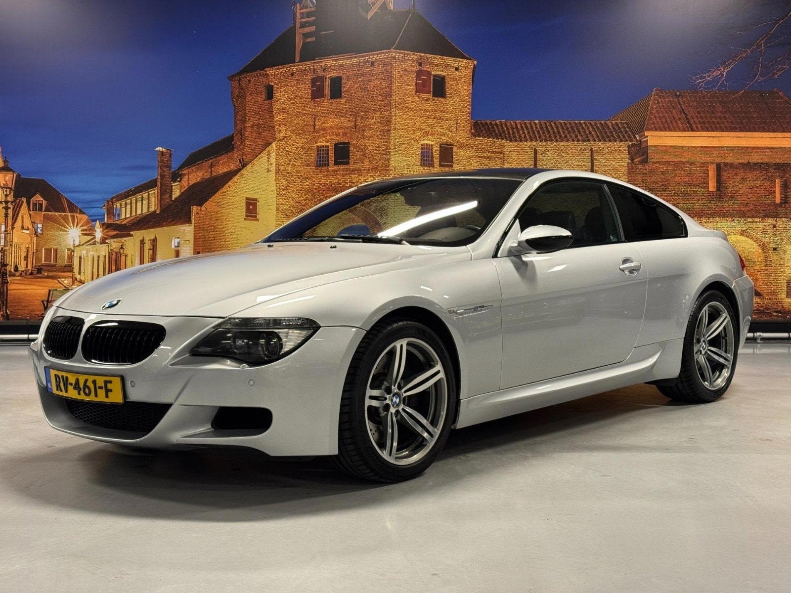 BMW M6 Coupé 5.0 V10 507 pk automaat 2006 Grijs Carbon dak., Auto's, BMW, Automaat, Achterwielaandrijving, Zwart, 4 stoelen