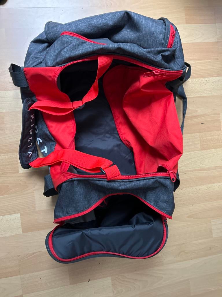 Grote sporttas Kipsta 80L, 30 cm of meer, Gebruikt, Ophalen of Verzenden, 60 tot 80 cm