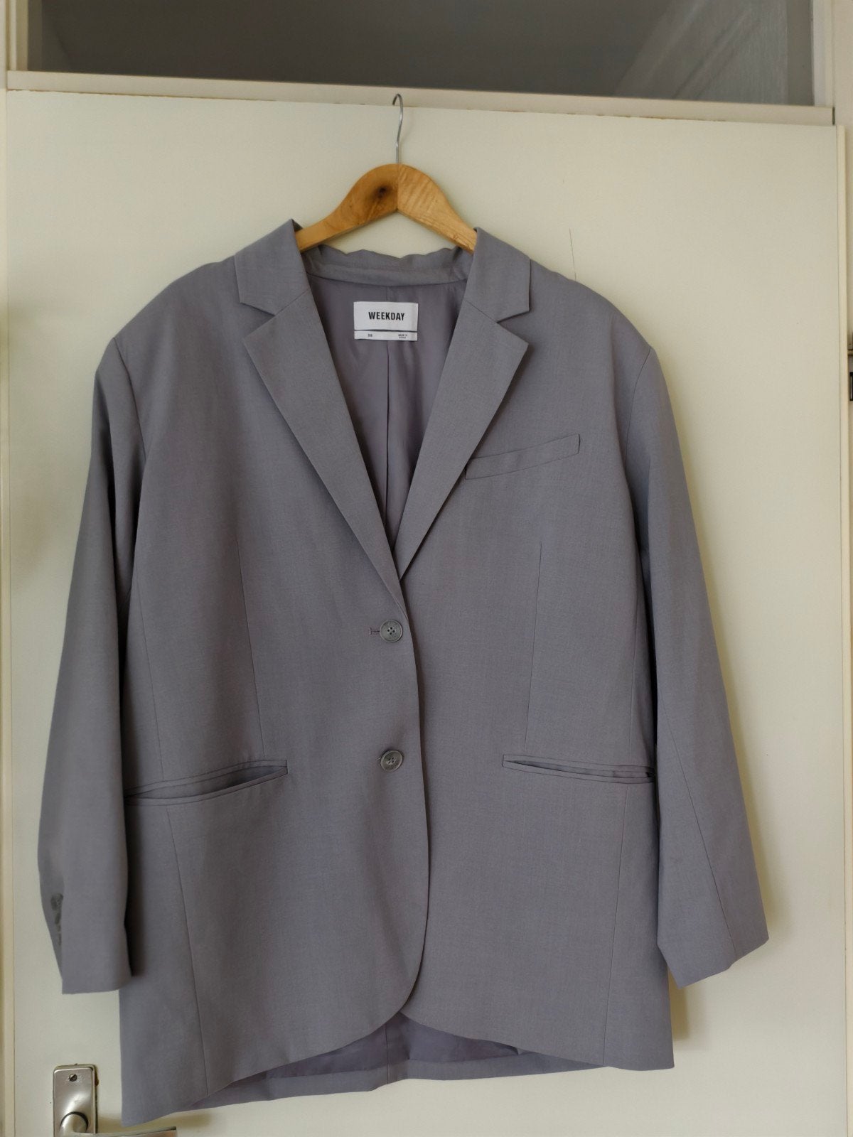 Weekday  Oversized Blazer Maat 38 Grijs, Maat 38/40 (M), Weekday, Ophalen of Verzenden, Zo goed als nieuw
