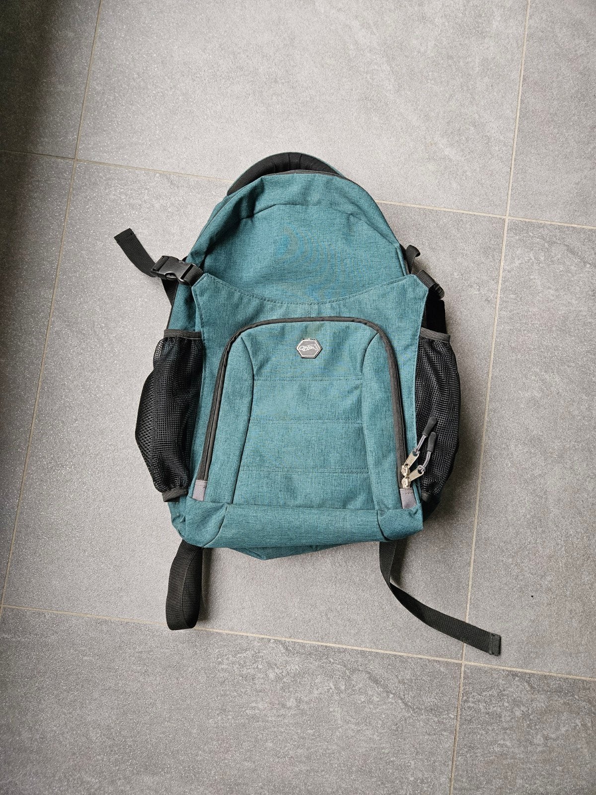 QHP Rugzak - Groen/denim - Zo goed als nieuw, 25 tot 40 cm, Ophalen of Verzenden, Zo goed als nieuw, Overige merken