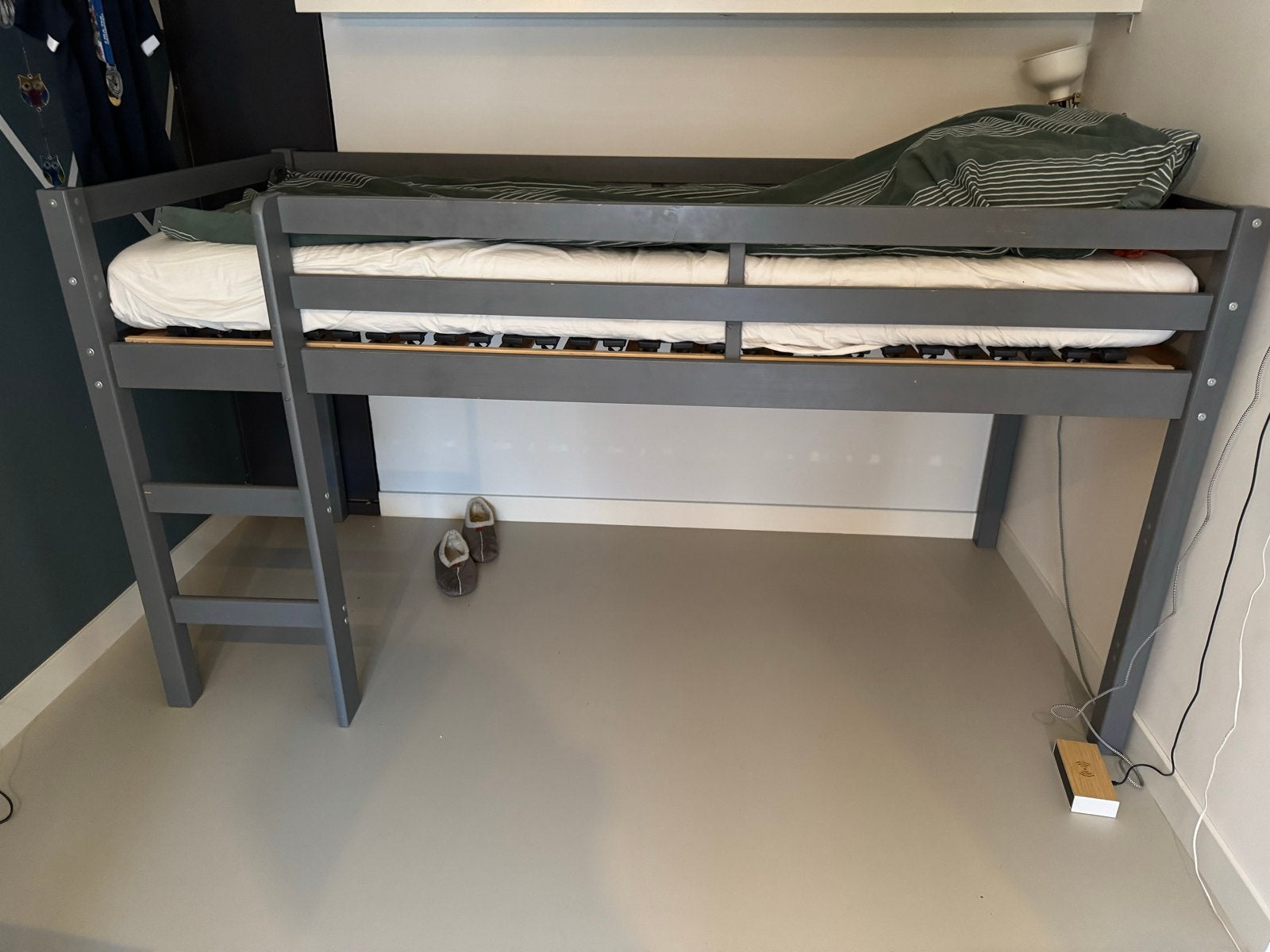 Fijne Hoogslaper midden hoog met lattenbodem, Ophalen, Gebruikt, Eenpersoons, Minder dan 160 cm