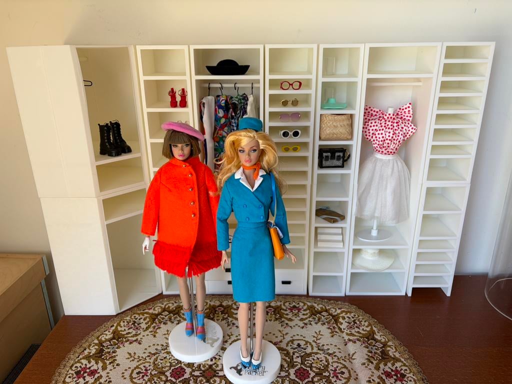 Barbie kledingkast, Ophalen of Verzenden, Zo goed als nieuw