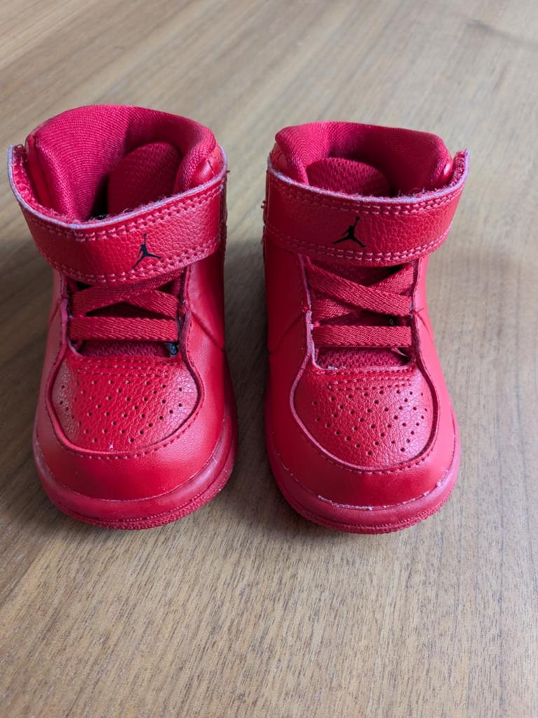 Nike Air Jordan maat 19,5, Ophalen of Verzenden, Zo goed als nieuw, Jongetje of Meisje, Schoentjes