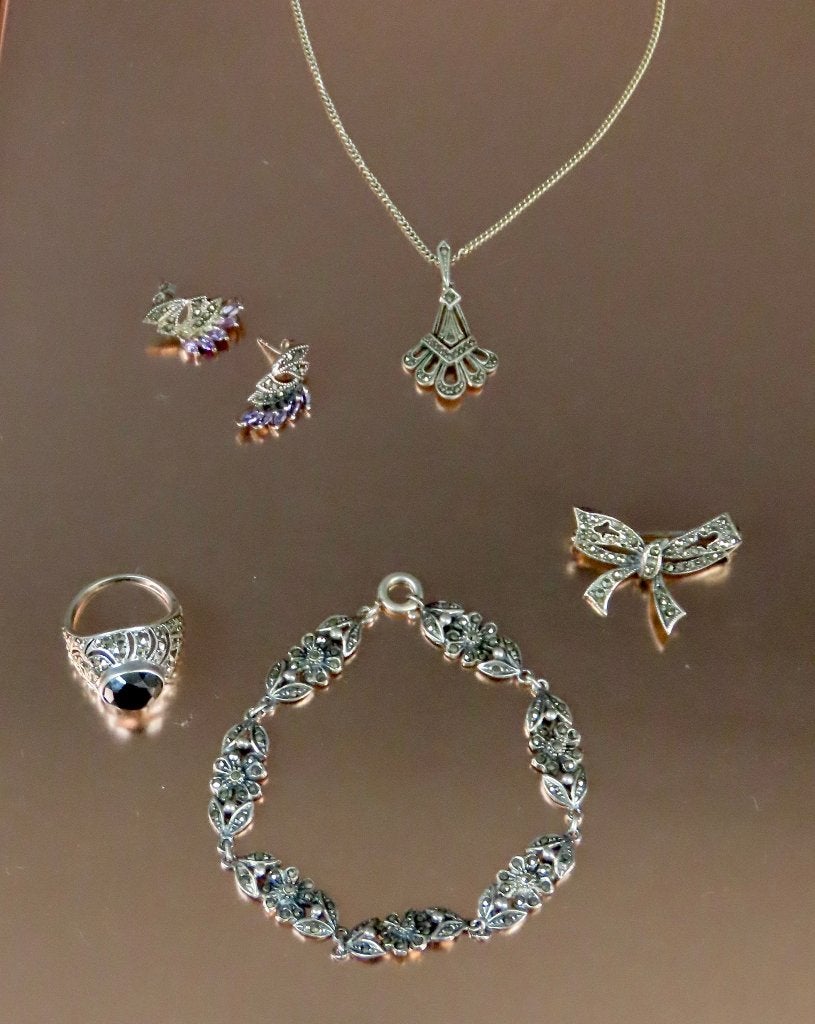 Parure - Art Deco sieradenset 5-delig amethist en markasiet, Sieraden, Tassen en Uiterlijk, Antieke sieraden, Ophalen of Verzenden