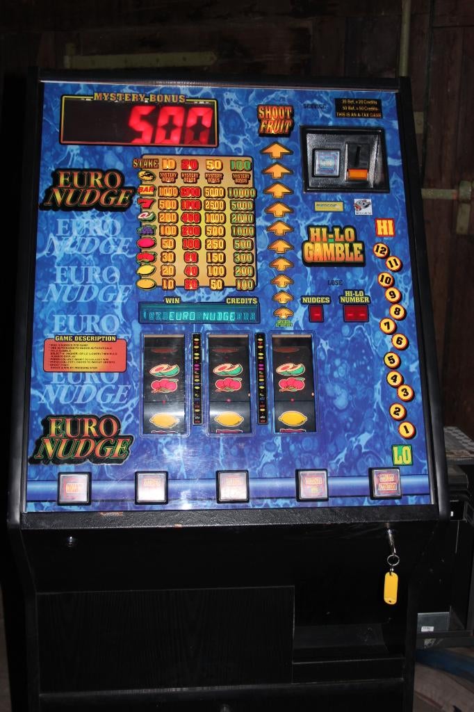 Euro Nudge gokkast, Verzamelen, Automaten | Gokkasten en Fruitautomaten, Overige munten, Ophalen, Gebruikt