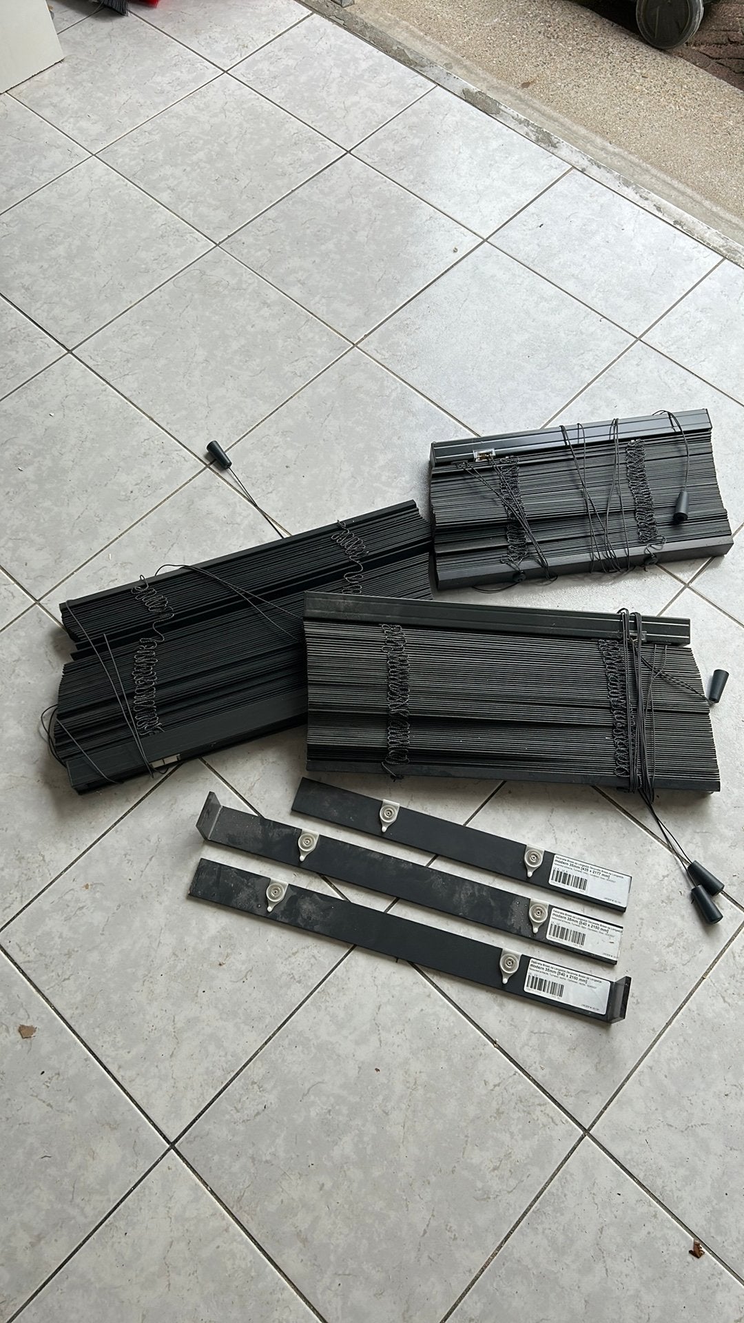 Jalozie 1x 435 cm breed en 2x 540 cm breed, Huis en Inrichting, Ophalen, Zo goed als nieuw