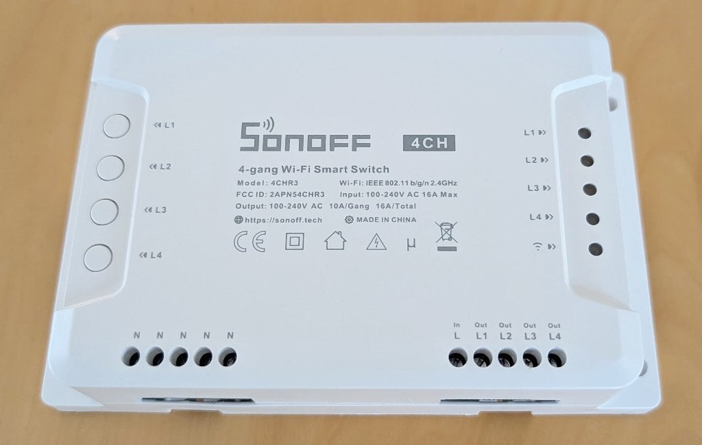 Sonoff 4CHR3 WiFi smart switch (Tasmota) als nieuw, Ophalen of Verzenden, Zo goed als nieuw