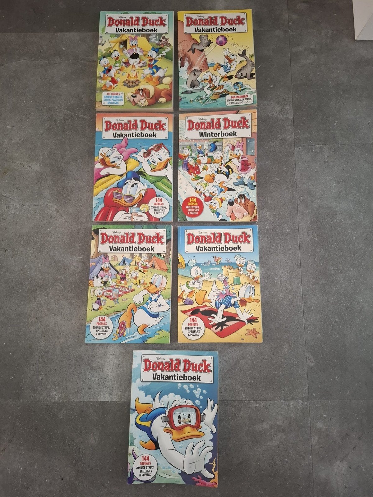 Grote collectie Donald Duck en Katrien Duck stripboeken, Meerdere stripboeken, Ophalen of Verzenden, Zo goed als nieuw, Disney Donald Duck