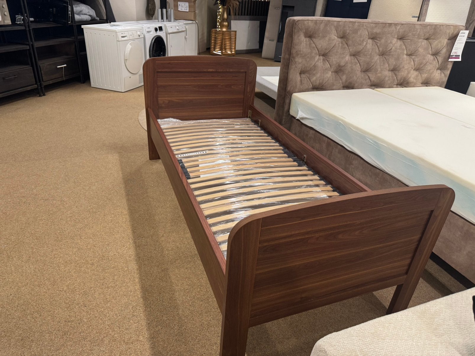 1-Persoons 90x200 Senioren houten bed+Bodem Walnoot €149,-, Ophalen, 90 cm, Eenpersoons, Bruin
