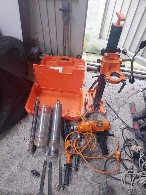 Spit diamantboormachine  sd80 met dpit statief  en boren, Ophalen, 600 watt of meer, Zo goed als nieuw, Variabele snelheid