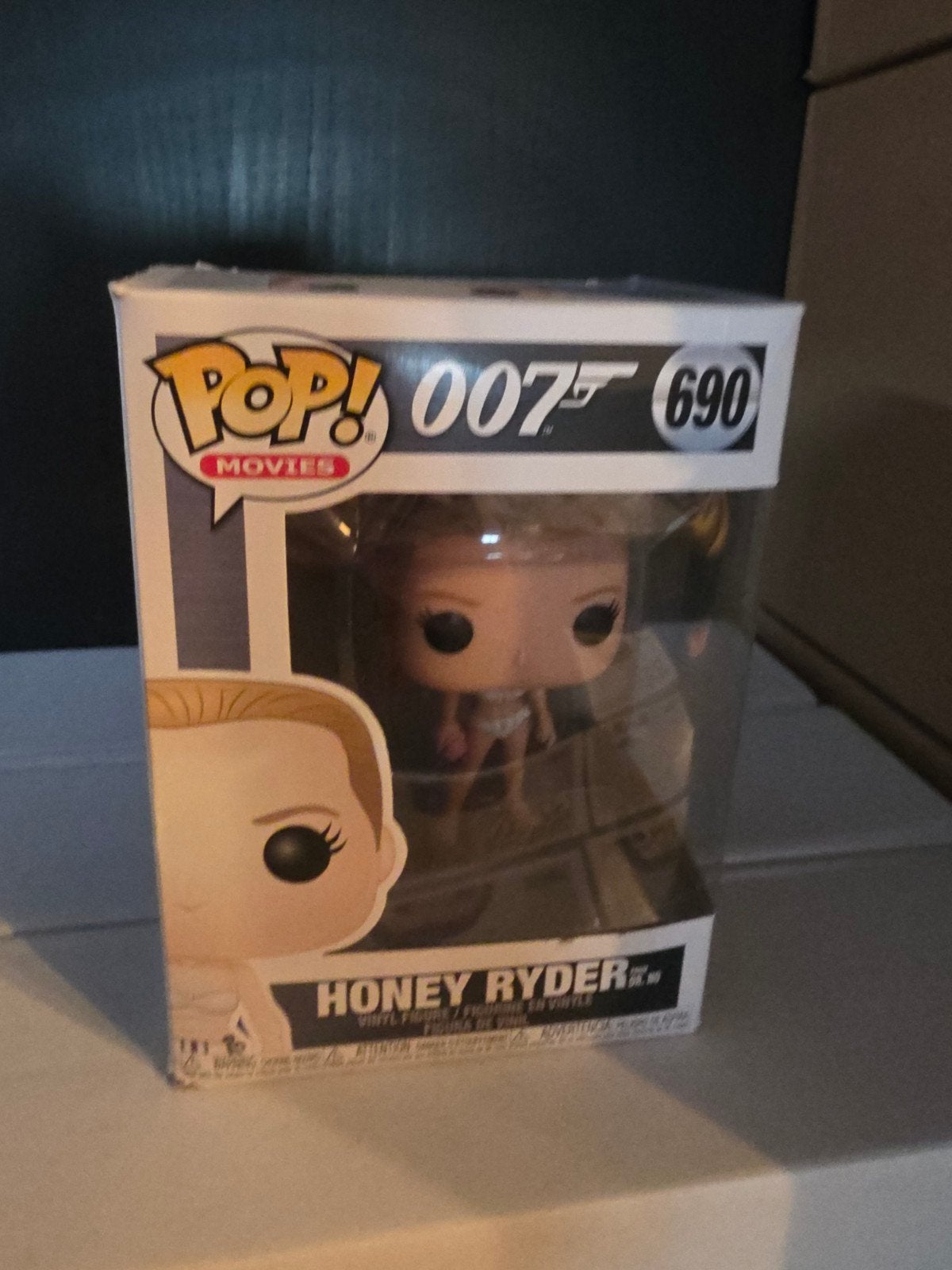 Funko Pop! 007 Honey Ryder #690 James Bond, Verzamelen, Poppetjes en Figuurtjes, Ophalen of Verzenden, Nieuw