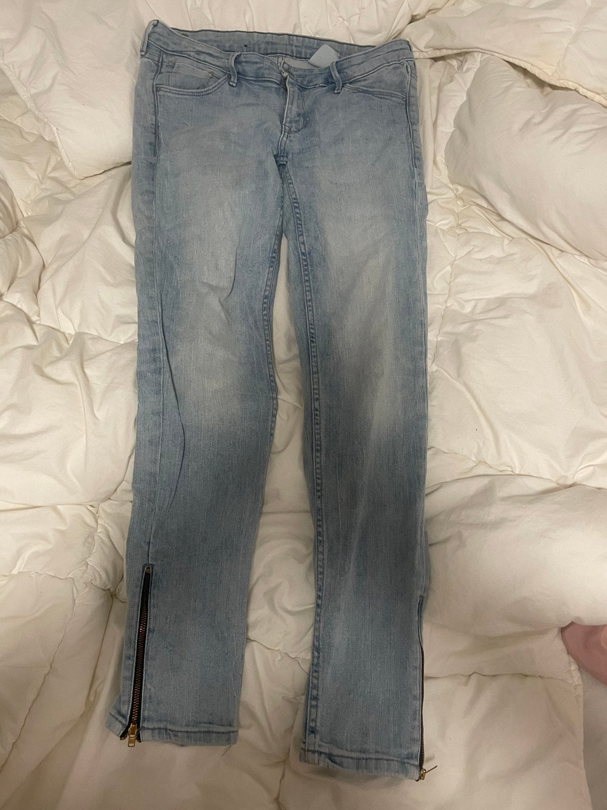 H&M Low Waist Skinny Ankle Jeans met Ritsen, Kleding | Dames, Spijkerbroeken en Jeans, Ophalen of Verzenden, Zo goed als nieuw