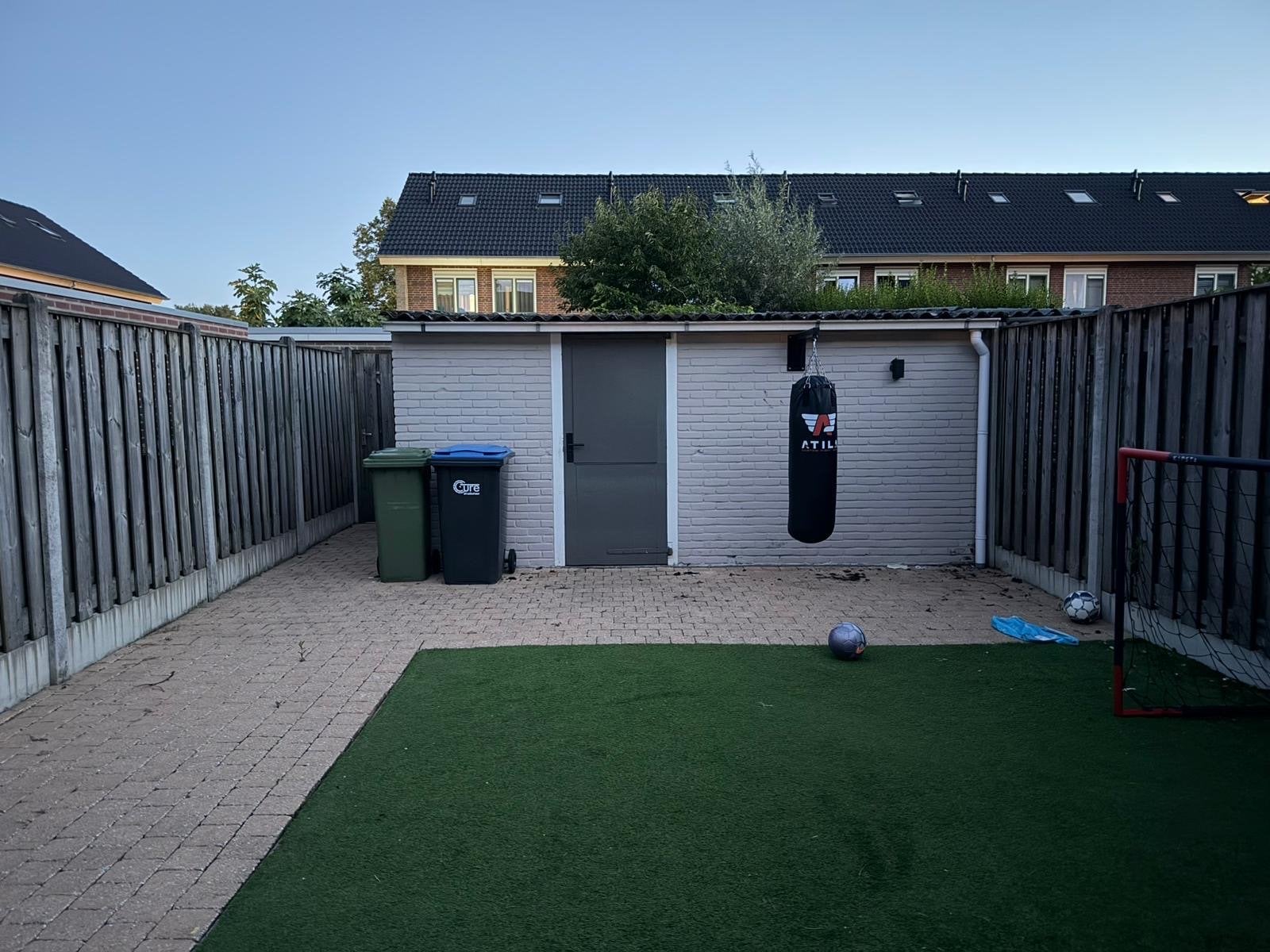 Gratis bestrating (ca. 22m2) zelf uithalen en ophalen, Ophalen, Gebruikt, Klinkers, 10 m² of meer