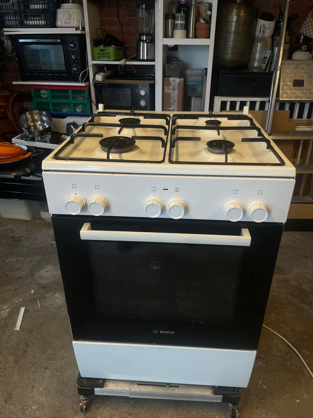 Bosch gas oven, Ophalen, 4 kookzones, Zo goed als nieuw, Gas