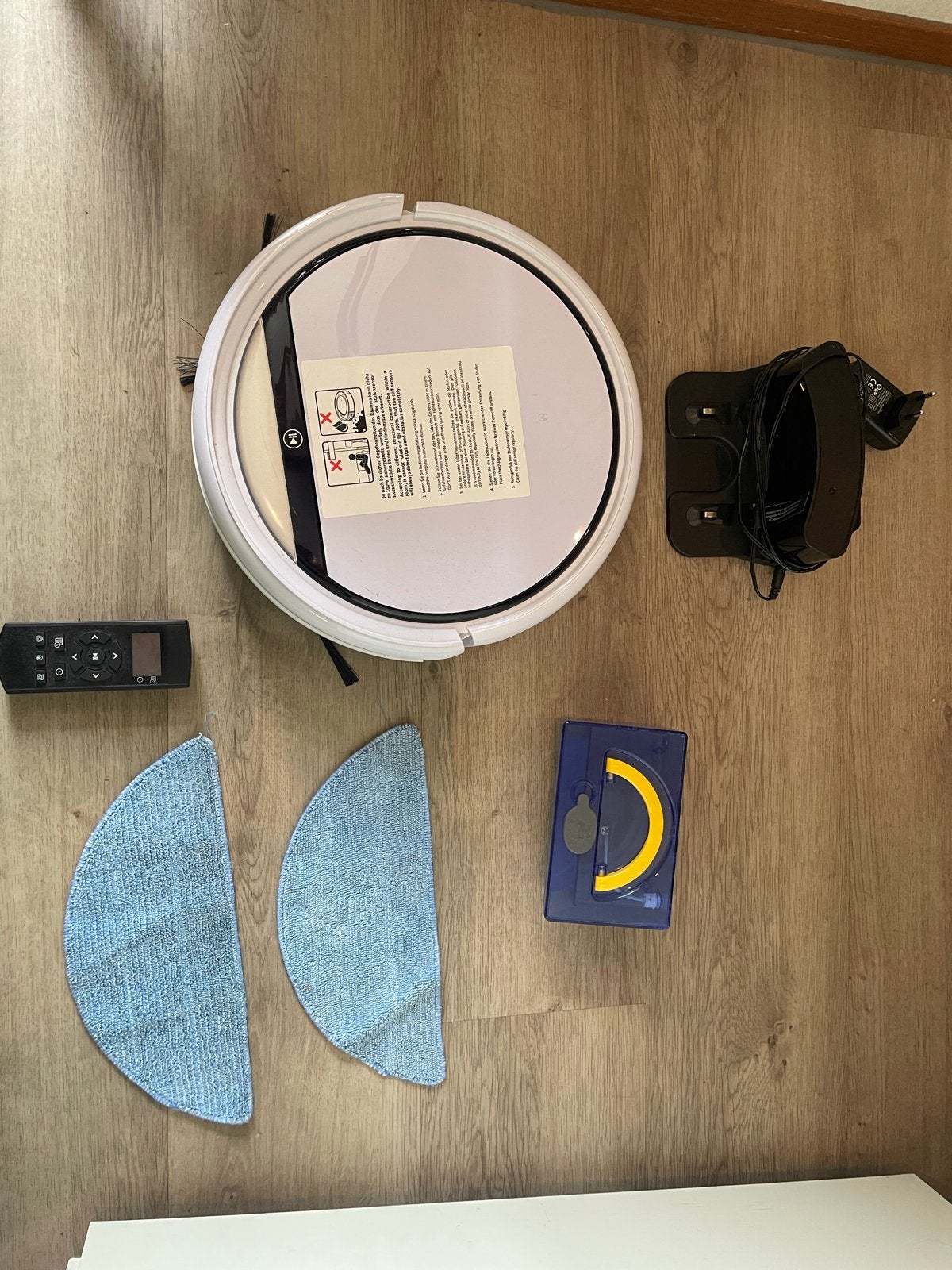 Robotstofzuiger met dweilfunctie - Medion, Witgoed en Apparatuur, Stofzuigers, Gebruikt, Robotstofzuiger, Overige merken, Draadloos