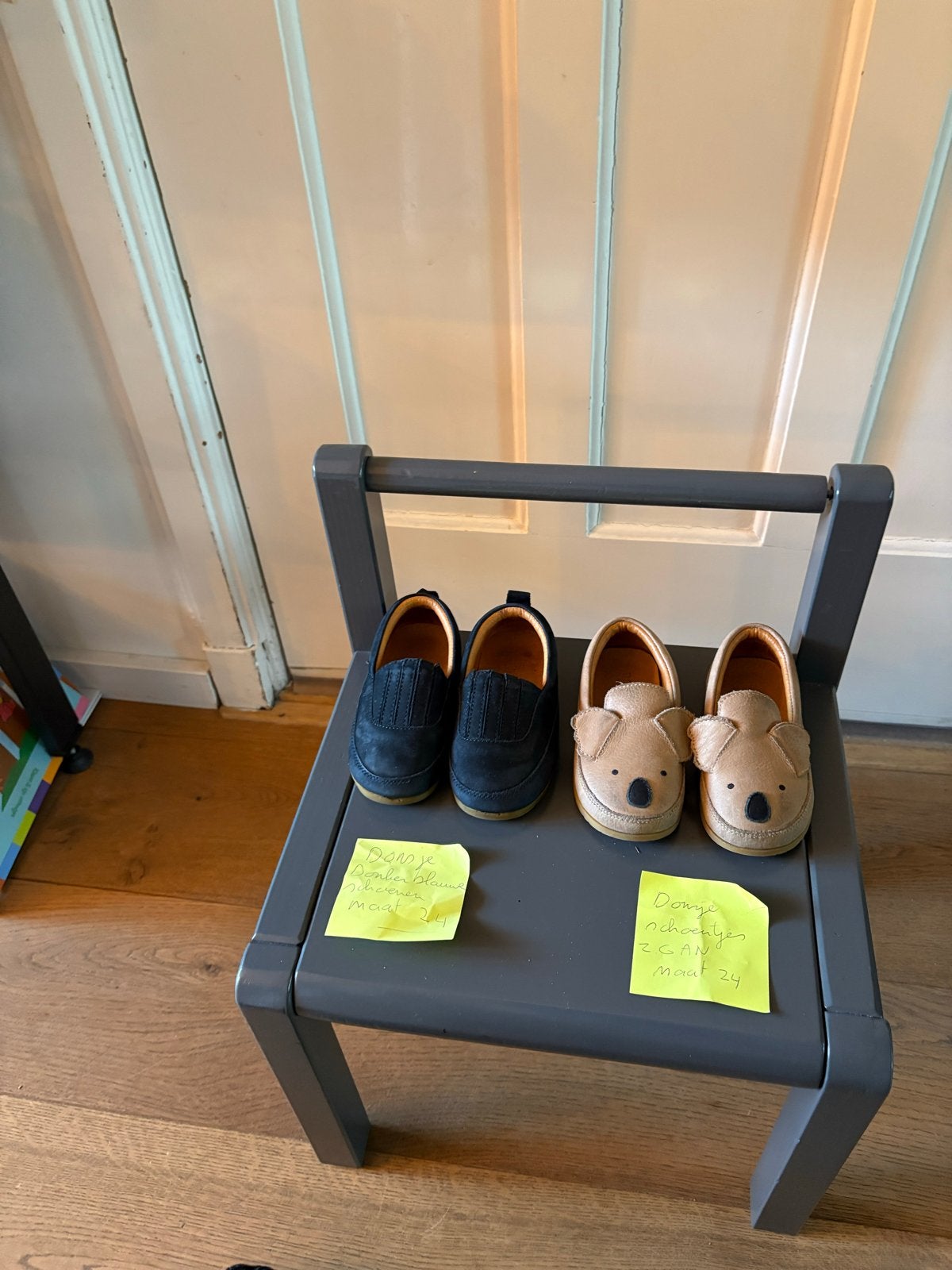 Donsje schoenen donkerblauw en lichtbruin maat 24, Ophalen, Zo goed als nieuw, Jongen of Meisje, Schoenen