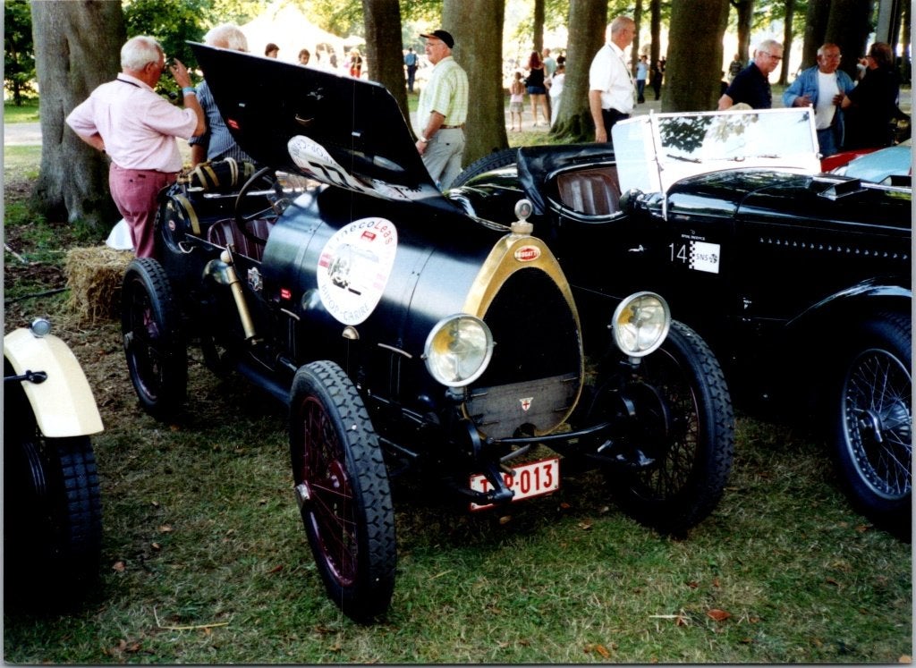 Bugatti   - 24 foto's - Oldtimers / Klassieke auto's I, Ophalen of Verzenden, Zo goed als nieuw, Auto's