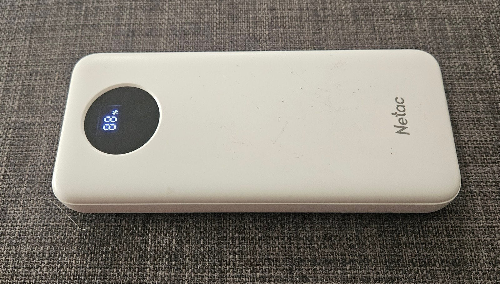 Netac Powerbank met ingebouwde kabels en display, Ophalen of Verzenden, Zo goed als nieuw, Netac