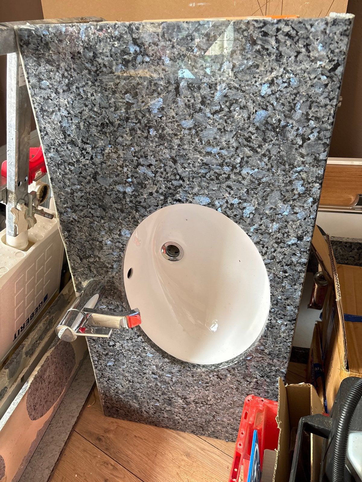 2 x Wastafel met granieten blad en kraan, Ophalen, Gebruikt, Chroom, Wastafel