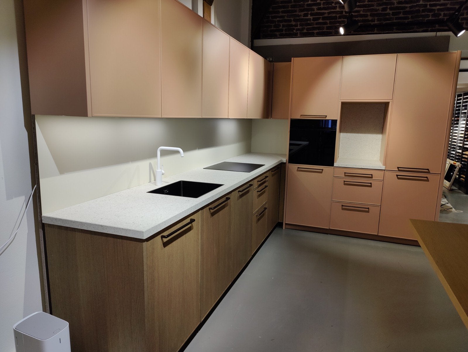 Ballerina Showroomkeuken, van €32.339,69 voor €17.950,-, Huis en Inrichting, Ophalen, Hoekkeuken, Nieuw, Overige kleuren