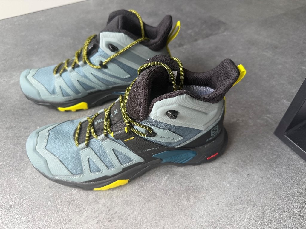 Salomon X Ultra 4 Mid, Gore-tex, Lichtblauw, maat 42 ⅔ Nieuw, Sport en Fitness, Bergsport en Wandelen, Ophalen of Verzenden, Nieuw