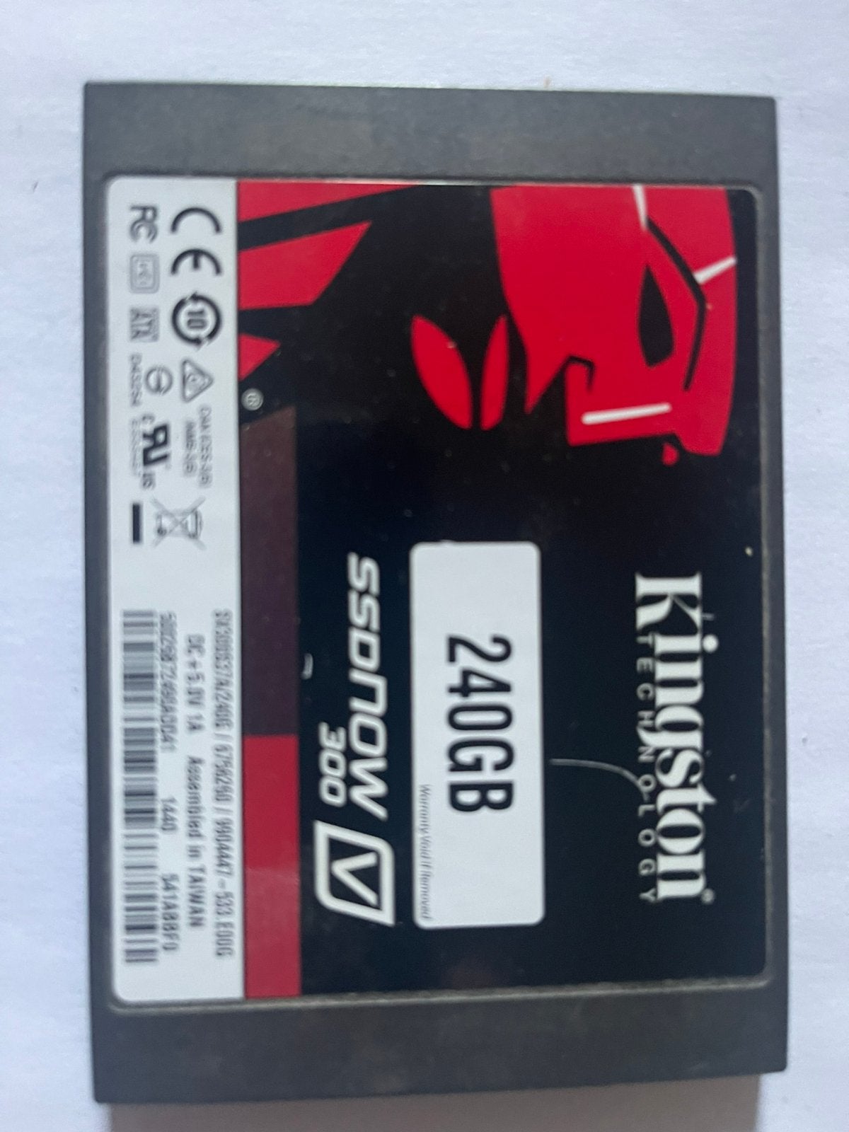 Kingston SSDNow V300 240GB 2,5” SATA SSD, Computers en Software, Harde schijven, Ophalen of Verzenden, Zo goed als nieuw, Laptop