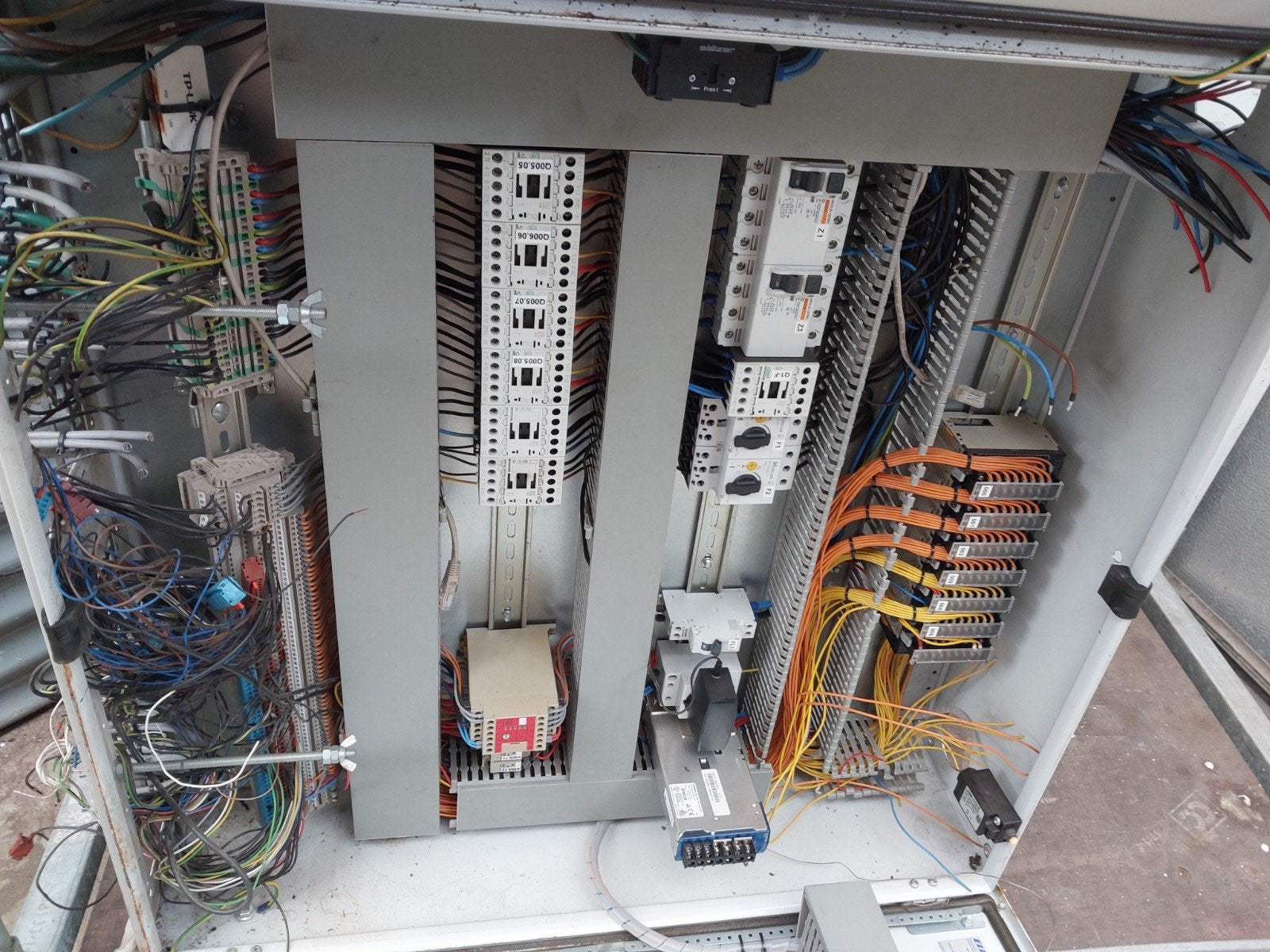 Schakelkast incl elektra, Ophalen