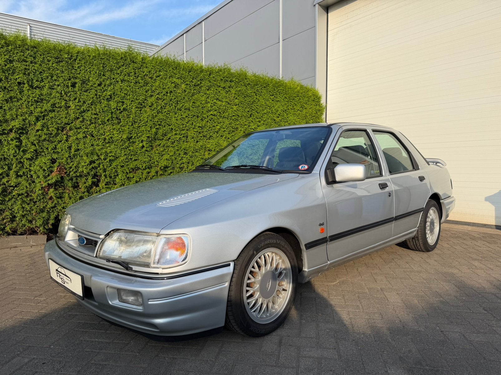 Ford Sierra RS Cosworth 4x4 turbo full option uniek zeldzaam, Zwart, 4 cilinders, 1210 kg, Leder