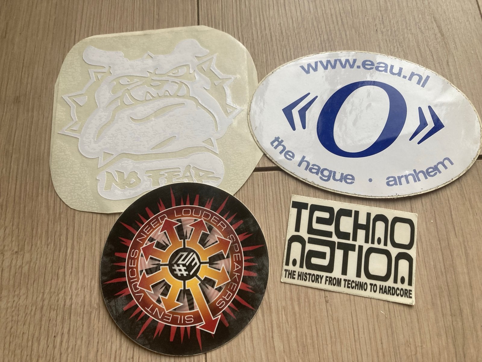 Diverse stickers: No Fear, EAU, Silent Voices, Techno Nation, Ophalen of Verzenden, Gebruikt, Overige typen