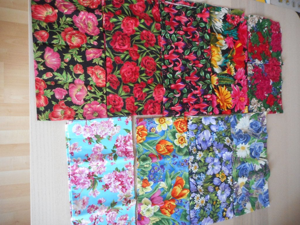 Pakket lapjes stof met bloemenmotief, Hobby en Vrije tijd, Stoffen en Lappen, Overige kleuren, Nieuw, Ophalen of Verzenden, 30 tot 120 cm