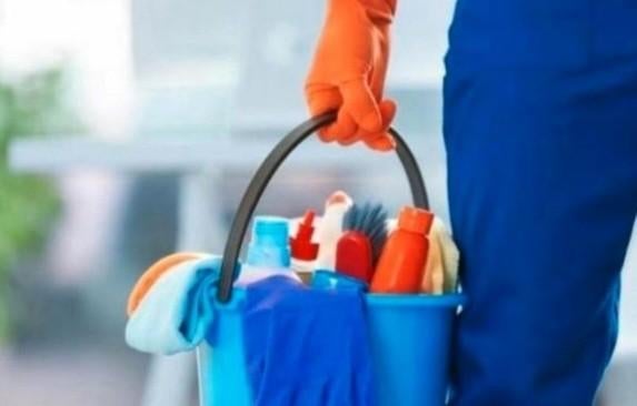 Professionele schoonmaakster, 33 - 40 uur, Vanaf 10 jaar, Overige vormen