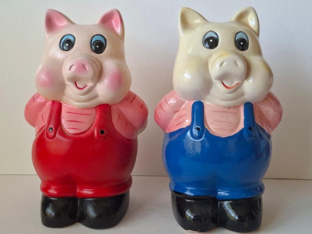 2 spaarvarkens, Ophalen of Verzenden, Gebruikt, Steen, Aardewerk of Keramiek, Dier