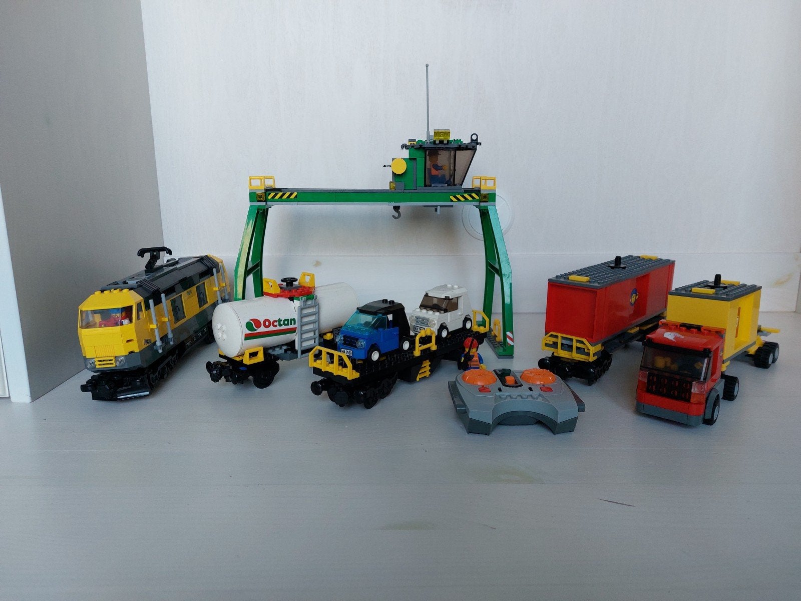 Lego City 7939 Vrachttrein met afstandsbediening, Kinderen en Baby's, Speelgoed | Duplo en Lego, Compleet, Lego, Ophalen of Verzenden