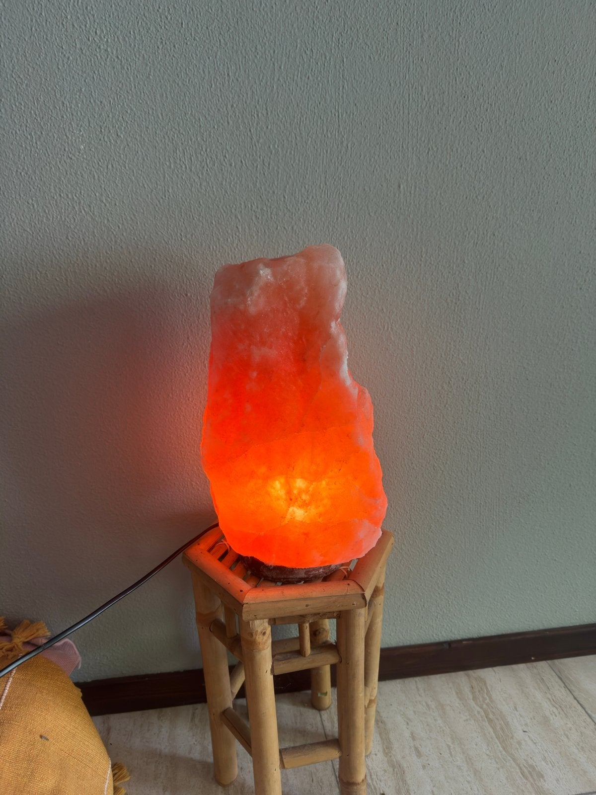 Himalaya Zoutlamp - Sfeervolle Verlichting, Huis en Inrichting, Ophalen of Verzenden, Zo goed als nieuw, Overige materialen