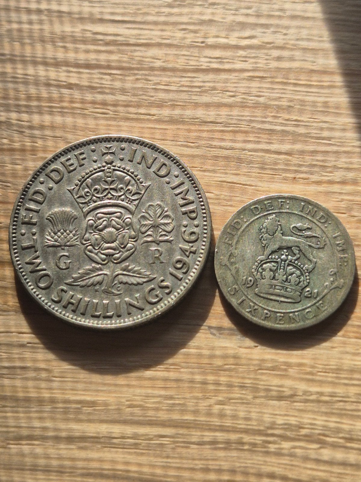 Two Shillings 1946 + Sixpence 1921, Engeland, zilver, Ophalen of Verzenden, Overige landen, Zilver