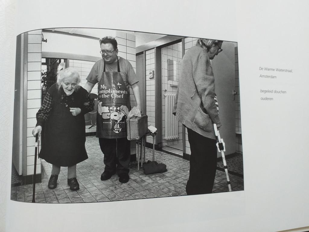 Zorg in Nederland, een tijdsbeeld, Boeken, Geschiedenis | Stad en Regio, Ophalen of Verzenden, 20e eeuw of later, Zo goed als nieuw