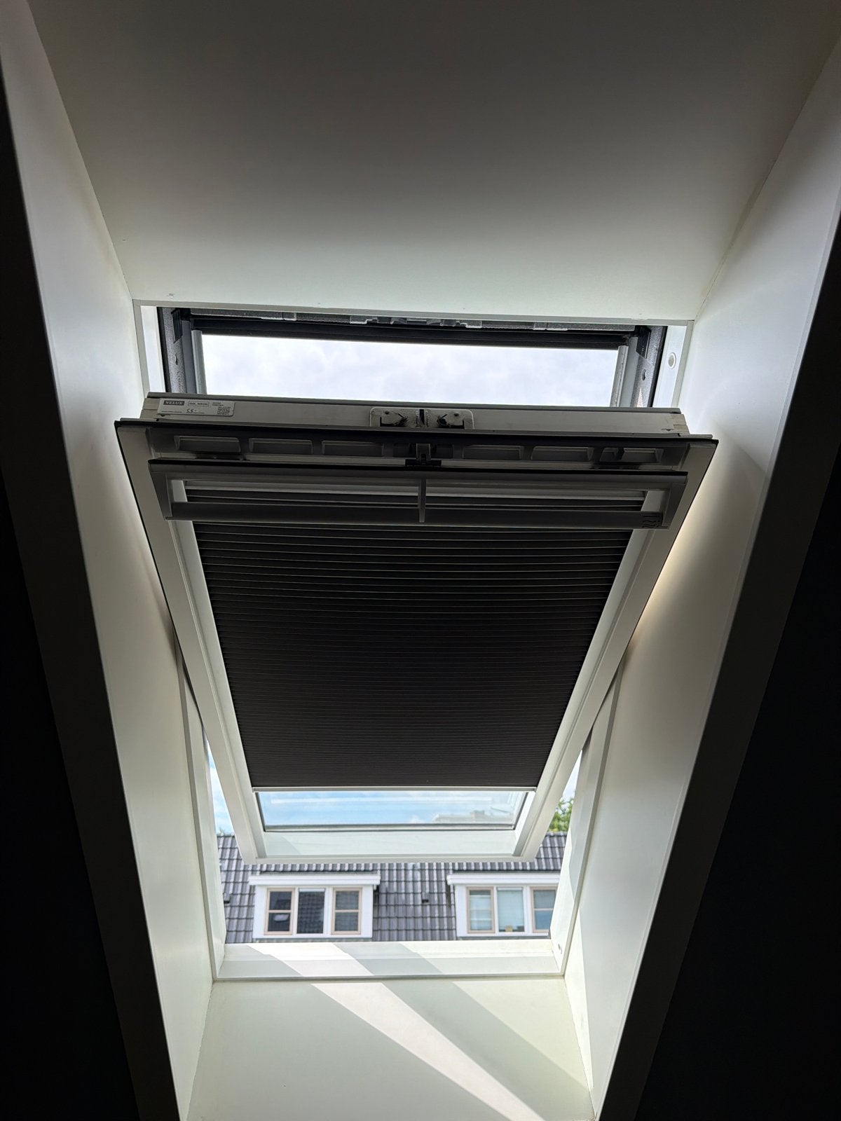 Velux GGL MK08 Dakraam met verduisterend rolgordijn, Ophalen, Gebruikt, Minder dan 80 cm, 120 tot 160 cm
