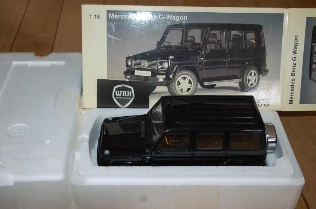 1:18 Mercedes G Wagon G klasse black Autoart 76101 inbox WRH, Verzenden, Zo goed als nieuw, Auto, Autoart