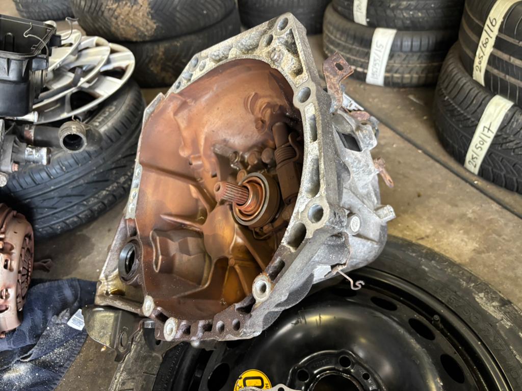 Versnellingsbak Peugeot 107 Citroen C1 Toyota Aygo, Ophalen of Verzenden, Gebruikt, Toyota