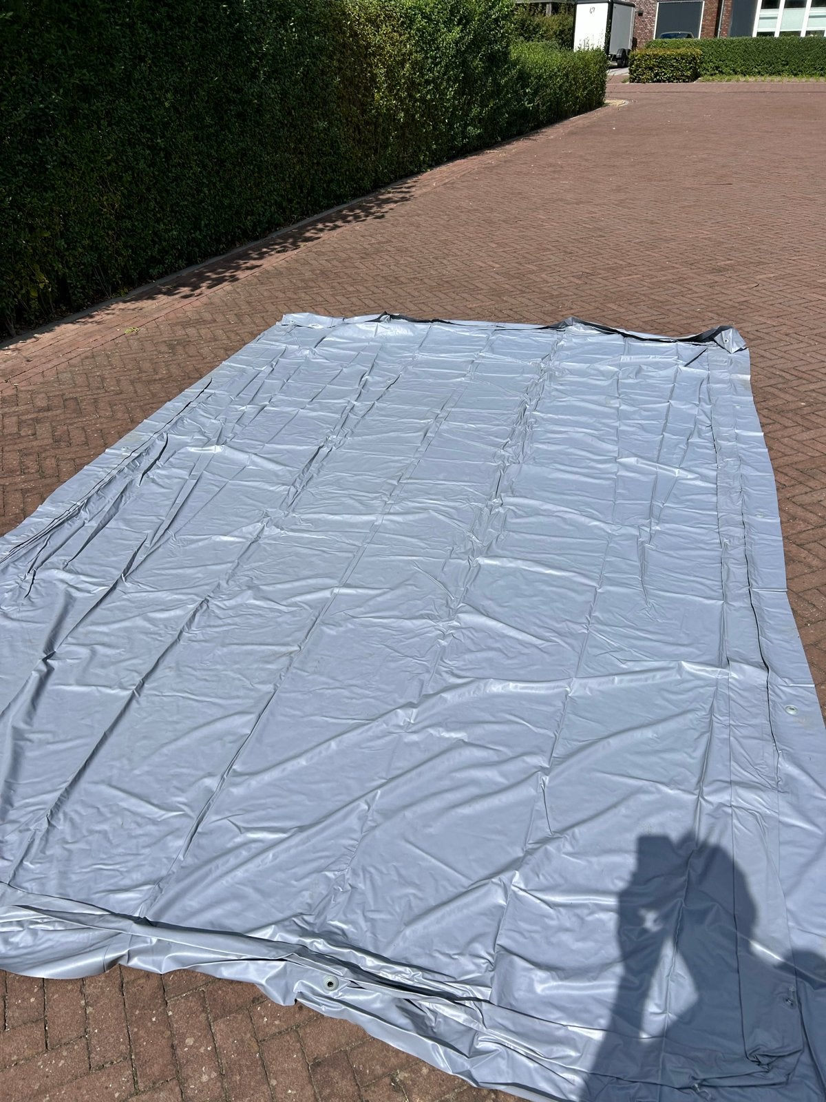 Grondzeil met opblaasbare randen 275x425 - Zo goed als nieuw, Ophalen, Gebruikt