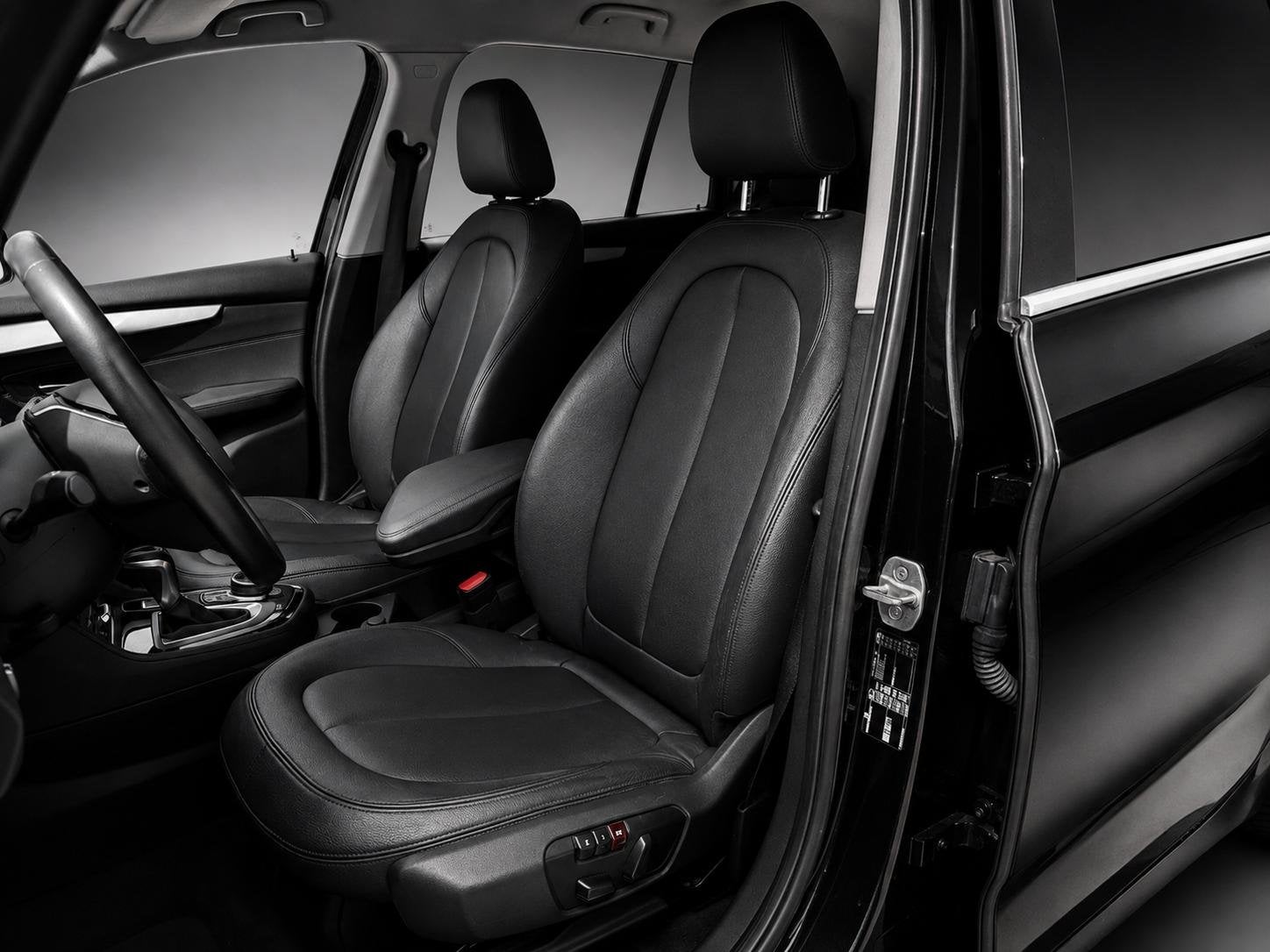 BMW 2-serie Gran Tourer|218i Centennial Executive| 5P|Cruise, Auto's, BMW, 136 pk, Gebruikt, Zwart, 19 km/l