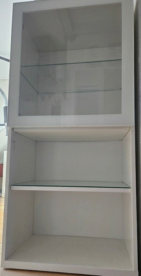 besta vitrinekast, Ophalen, Minder dan 50 cm, 100 tot 150 cm, Modern