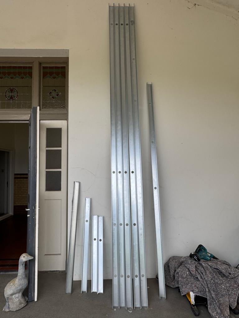Metalstud profielen diverse lengtes, Doe-het-zelf en Verbouw, Metalen, Ophalen, Gebruikt, IJzer