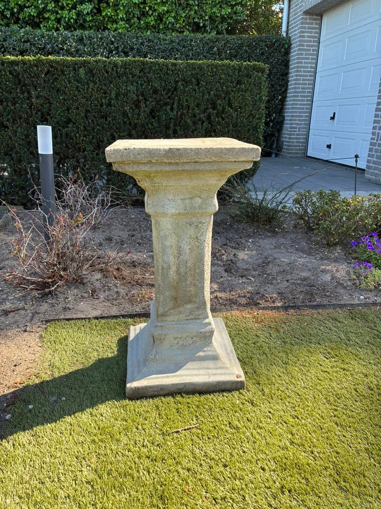 betonnen pilaar / zuil/ sokkel, Tuin en Terras, Tuinbeelden, Ophalen, Gebruikt, Beton, Overige typen