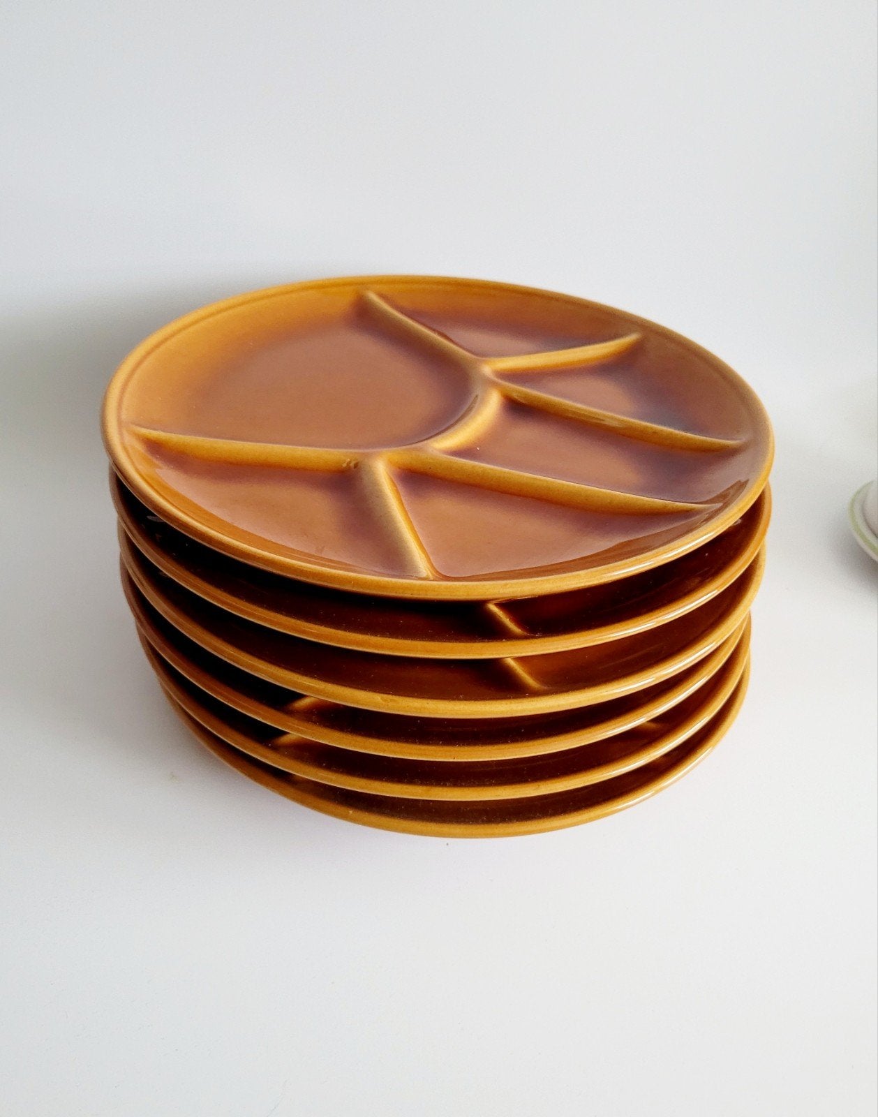 izgs set prachtige vintage vakken borden bbq fondue gourmet, Huis en Inrichting, Keuken | Servies, Ophalen of Verzenden, Zo goed als nieuw