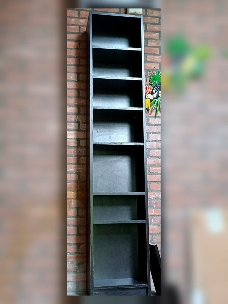 Billy boekenkast donkerbruin smal model, Huis en Inrichting, Met plank(en), Minder dan 50 cm, Gebruikt, Overige materialen