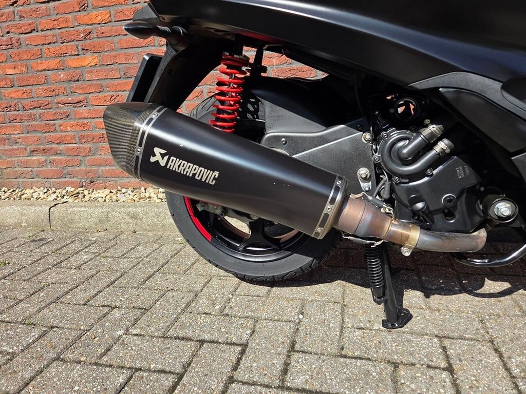 PIAGGIO MP3 500 SPORT HPE ABS ASR AKRAPOVIC! (bj 2020), Scooter, 493 cc, Onbekend, Onbekend