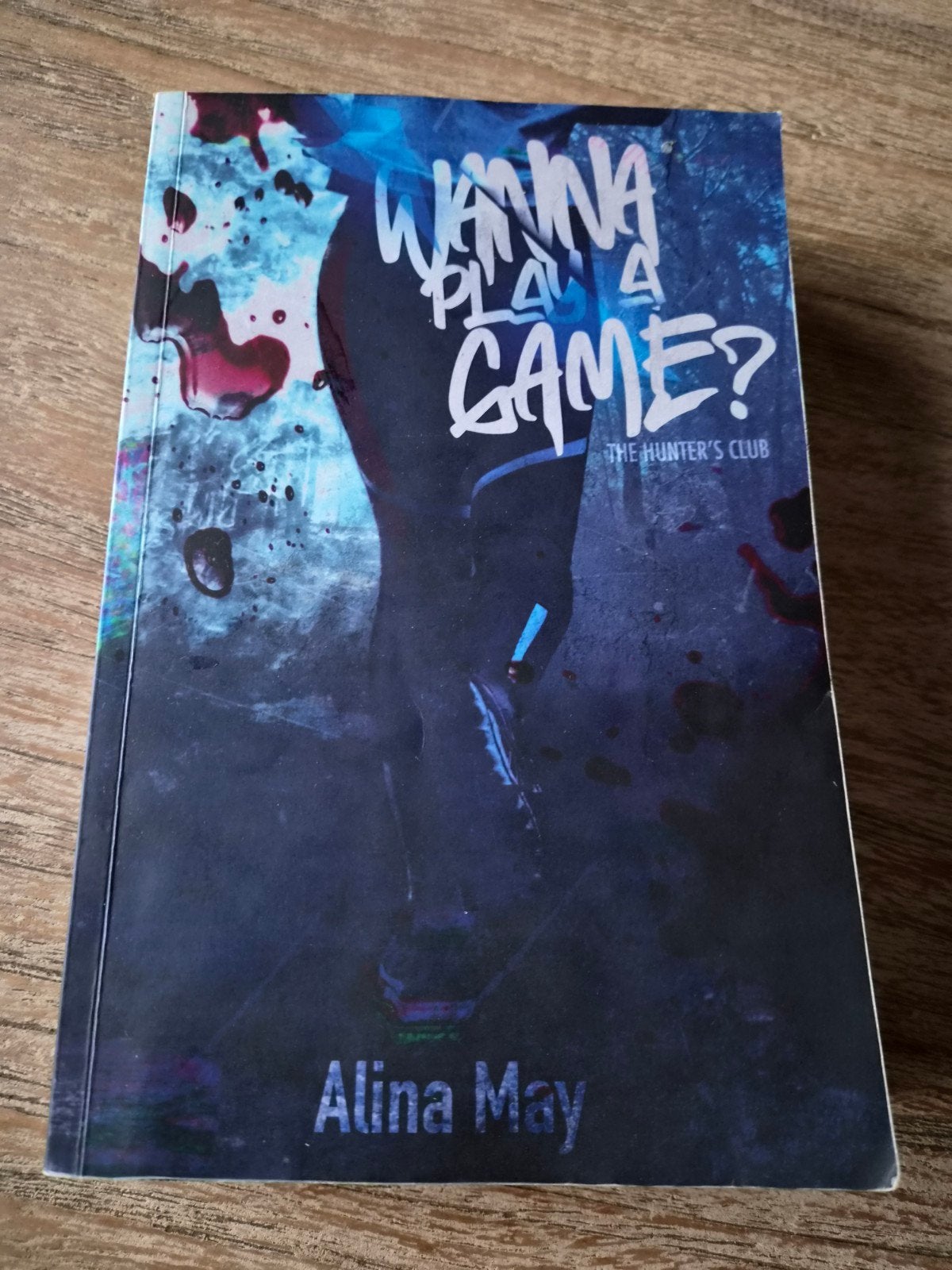 Wanna Play a Game? - Alina May (Boek), Ophalen of Verzenden, Gelezen, Alina May